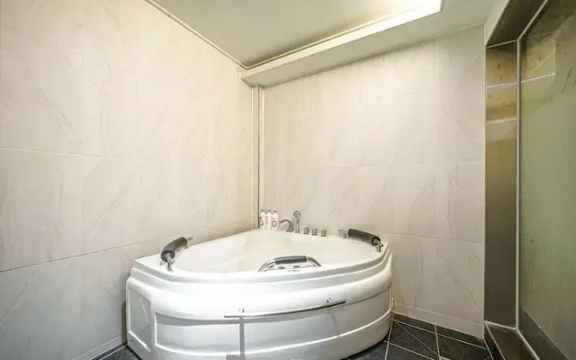 Gwangju Hanam MVP Business Hotel