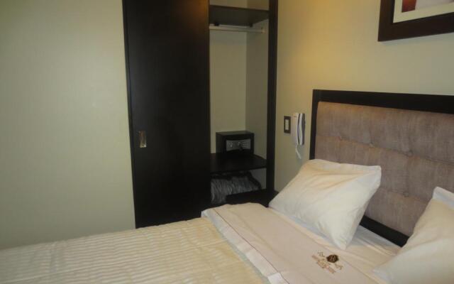 Real Suite