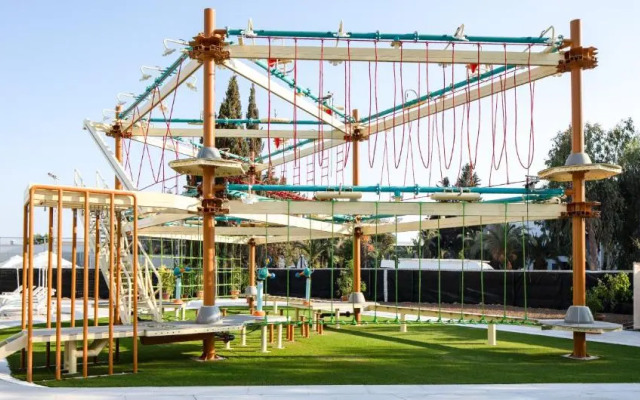 Paloma Paradise Beach Resort