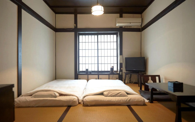 Takeyaso Inn – Guest Rooms – Amagasaki