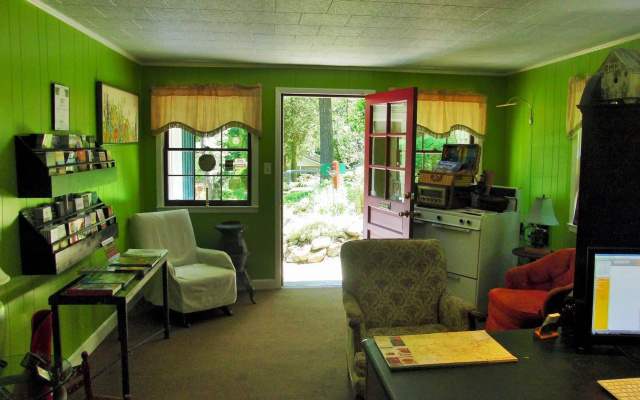 The Pines Cottages