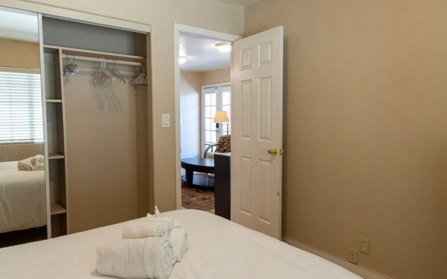 Charming 2-bedroom in East Palo Alto