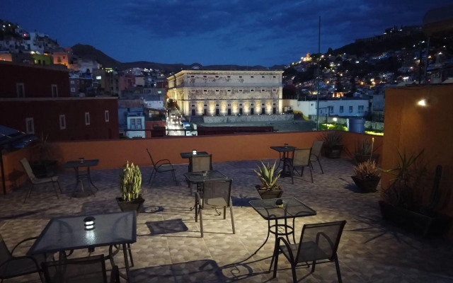Hotel Murillo Plaza