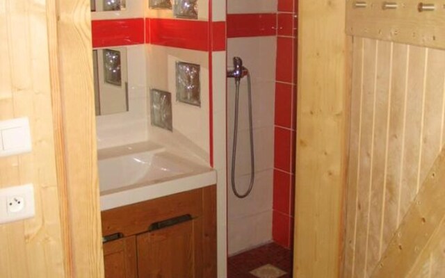 Chalet With 2 Bedrooms in Boutx, With Wonderful Mountain View, Furnished Terrace and Wifi