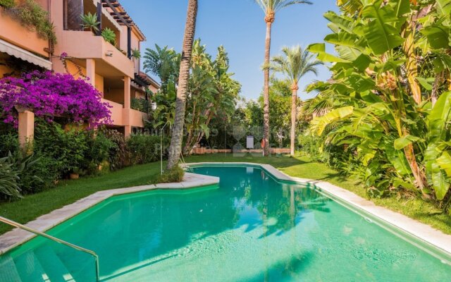 OleHolidays Jardines de Marbella Club