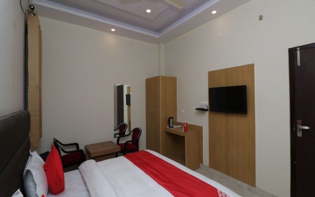 Oyo 23609 Hotel a S Residency