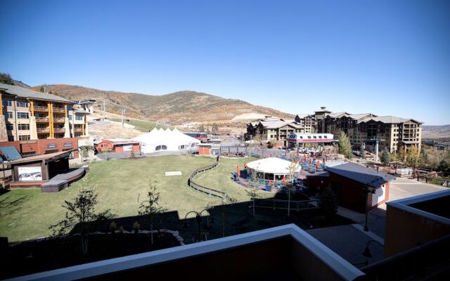 Sundial #C303 by BlueSwell