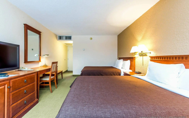 Hotel Universel Montreal