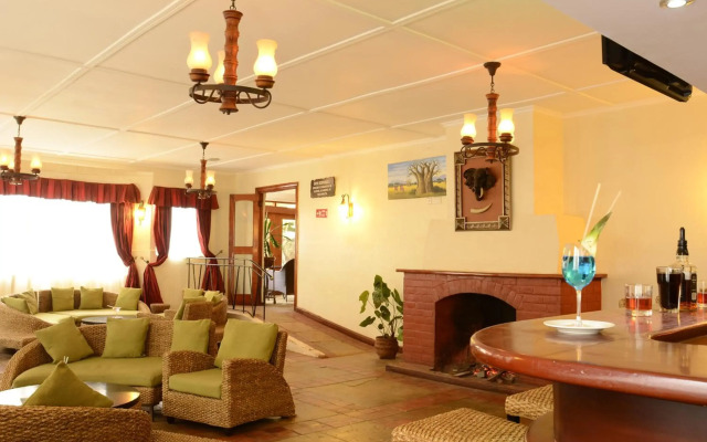 The White Rhino Hotel