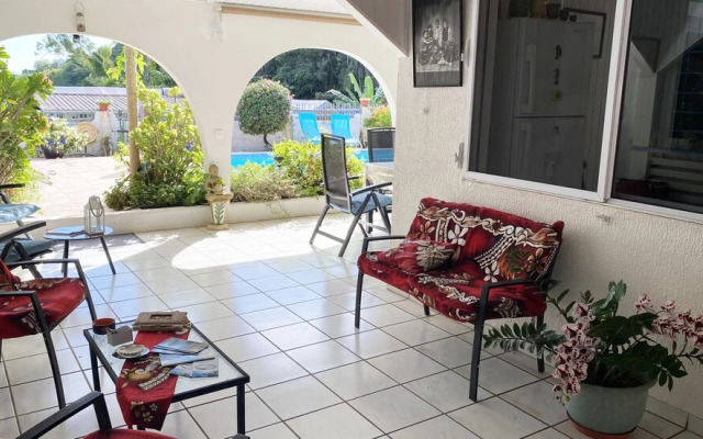 Mahina's Lodge