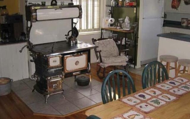 Little York Bed & Breakfast