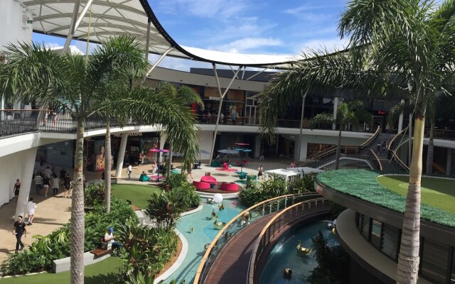 Large Apartment at Oracle Resort