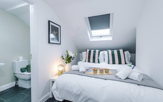4-bed Townhouse Sleeps 10 With Games Room
