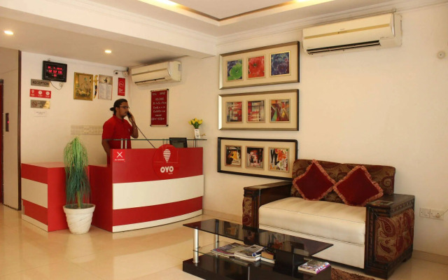 OYO 2303 Hotel Royal Mirage