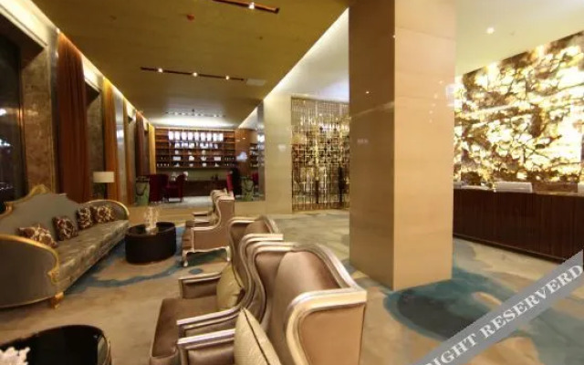 Q+ Huili Mingzhu Business Holiday Hotel