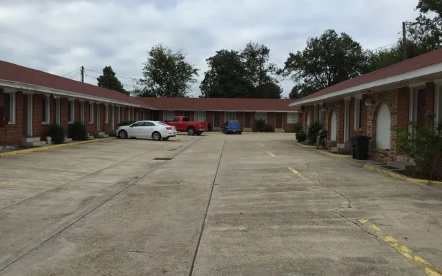 Morgan City Motel & Apartments