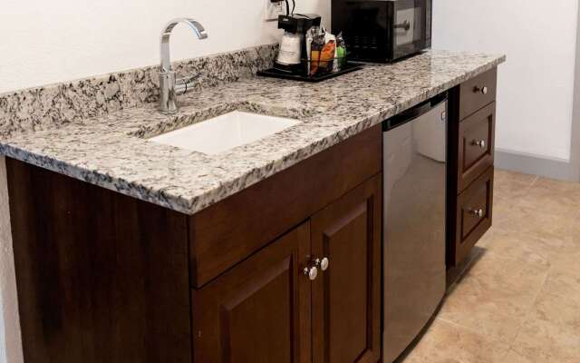 Best Western Palm Beach Lakes