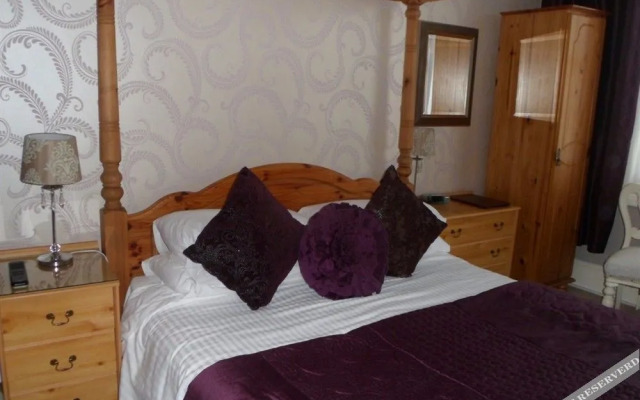Trelawney Hotel