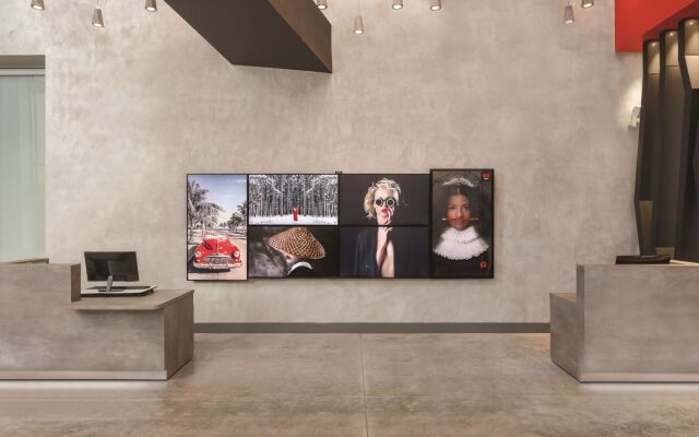Kompose Boutique Hotel Miami Airport