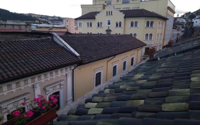 The House Of The New Boulevard