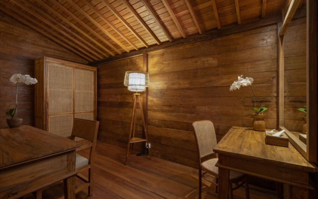 Rumah Kayu Resort