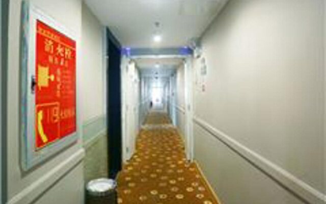Jun Hotel Jiangxi Ganzhou Yudu County Hongqi Avenue