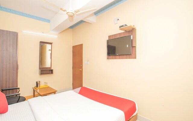 OYO 10291 Sri Venkatadri Residency