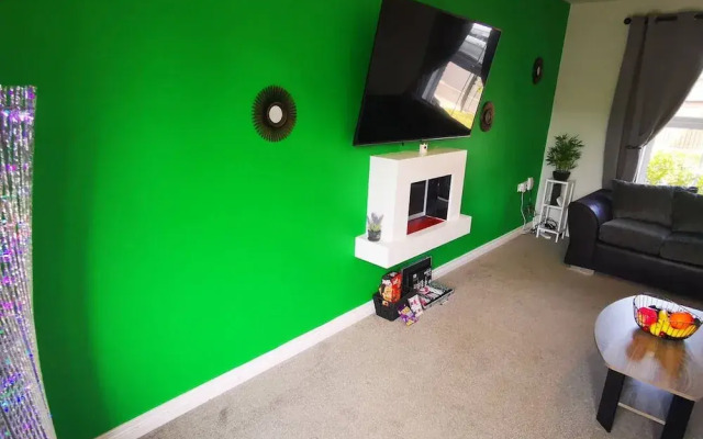 3BR Cosy Modern Stay