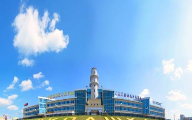 Hotel v Mayake