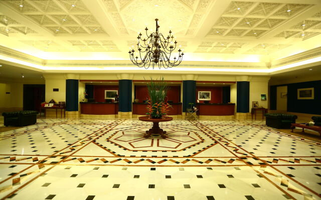 Taj Connemara