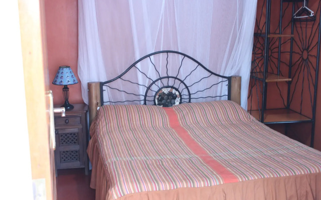 Khweza Bed & Breakfast