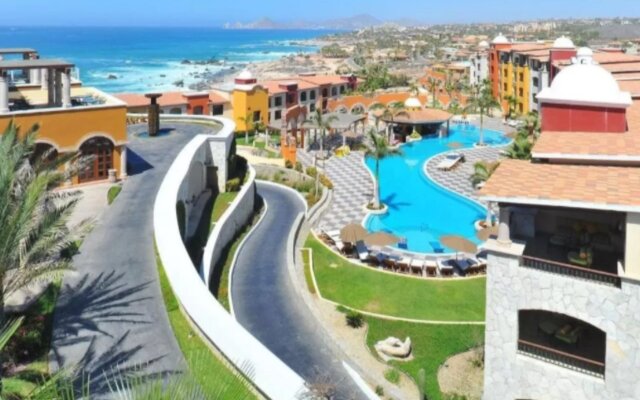 Exclusive Family Suite with Beautiful View at Cabo San Lucas