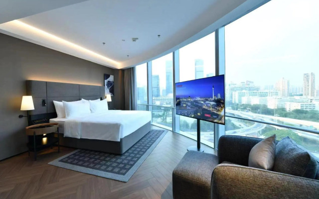 Intercity Hotel Futian Zhongzhou Bay