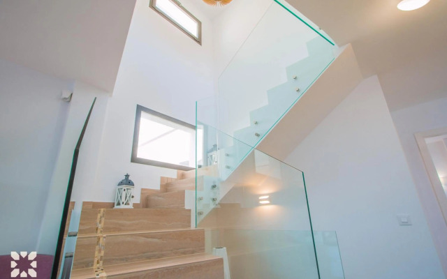 Abahana Villas Casa Cap Blanc