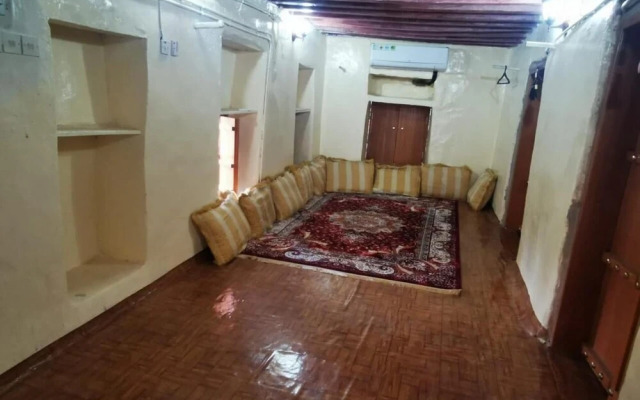 Misfah Old House