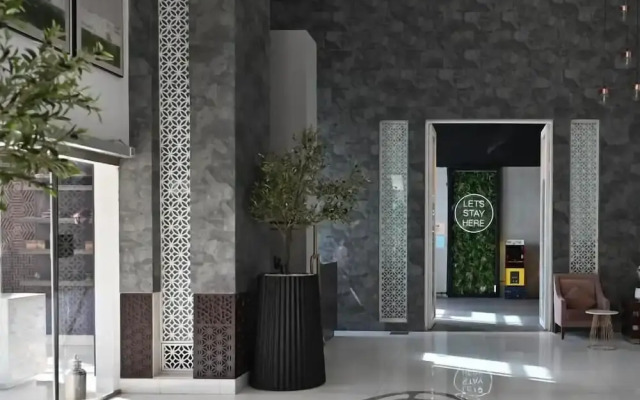 Ayan Hotel
