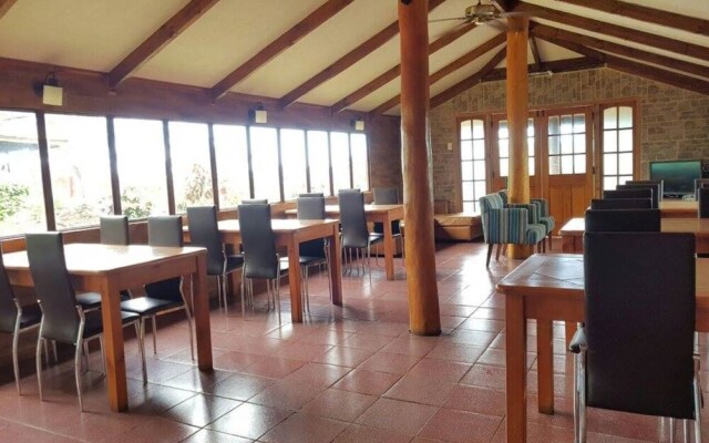 Hostal Akapu