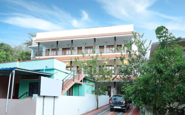 OYO 12937 Hotel Periyar Canopy