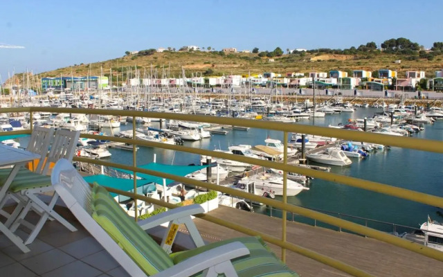 Apartamentos Costa de Ouro T2-Marina de Albufeira