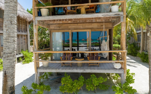 Blue Holbox