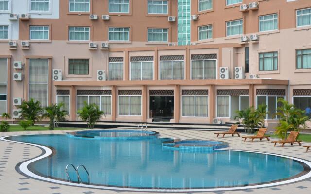 Oattara Thiri Hotel