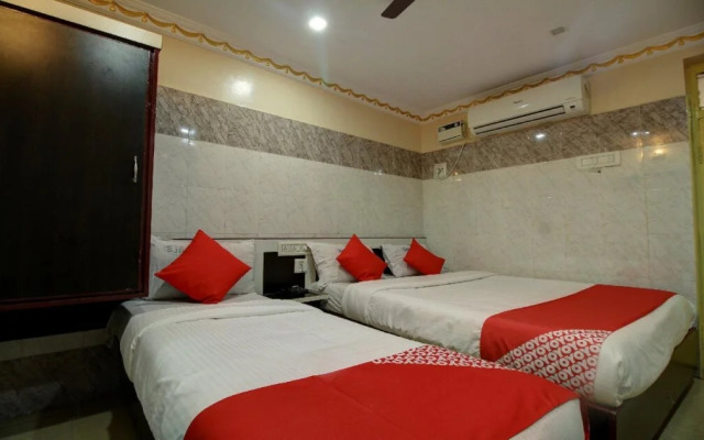 Sri Jayaram Lodge by OYO Rooms