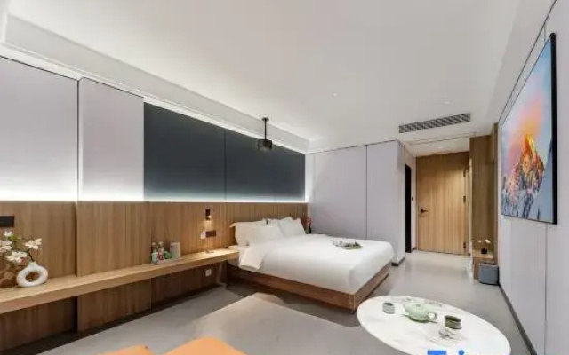 Yunmo Intelligent Audiovisual Hotel
