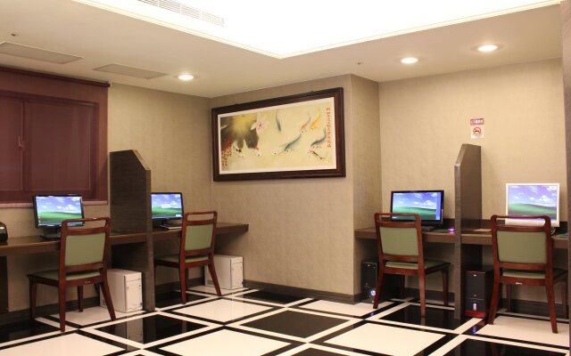 Shihzuwan Hotel - Kaohsiung Station