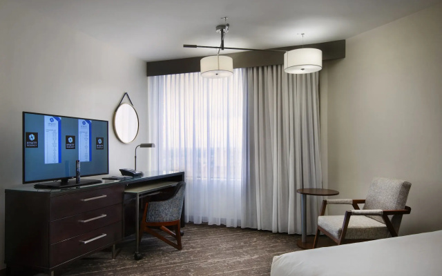 Hyatt Regency Indianapolis