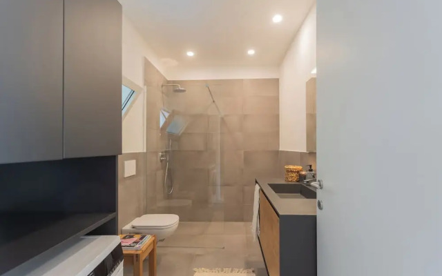 Residenza Maxim With Pool by Rent all Como