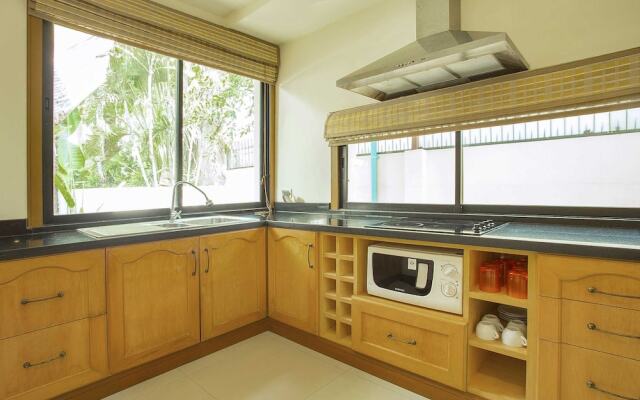 Natcha Pool Villa Pattaya