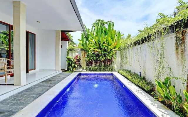 OYO 90337 Wiguna Homestay
