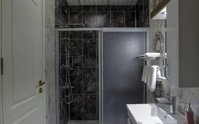Elada Luxury Otel