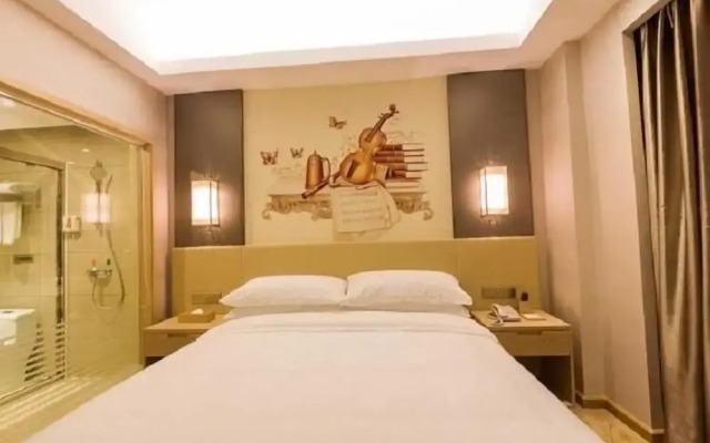 Vienna Hotel (Yiyang Heshan Xiufeng Park)